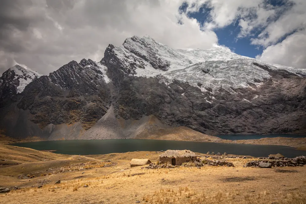 A lake beneath snowfields